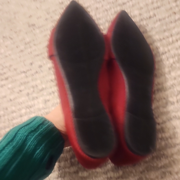 TAHARI Women's Monserrat Pointed Toe Knit Flats Size 6 - Picture 5 of 5